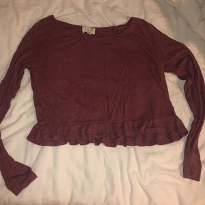 Maroon cropped long sleeve shirt